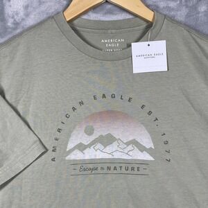 American Eagle Outfitters T-Shirt Men's XS Green Short Sleeve NEW